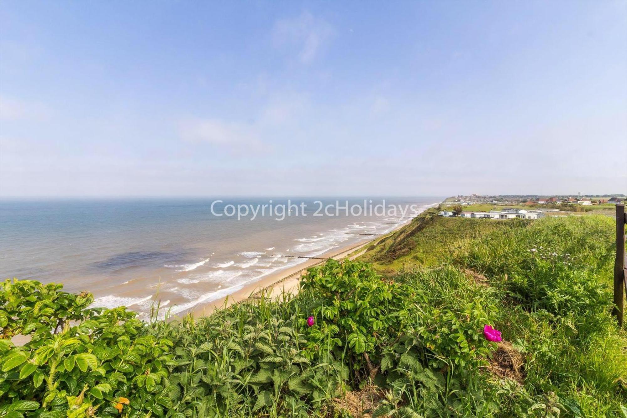 Chalet For Hire At Rainbows End Near A Beautiful Norfolk Beach Ref 31039R Bacton  ภายนอก รูปภาพ