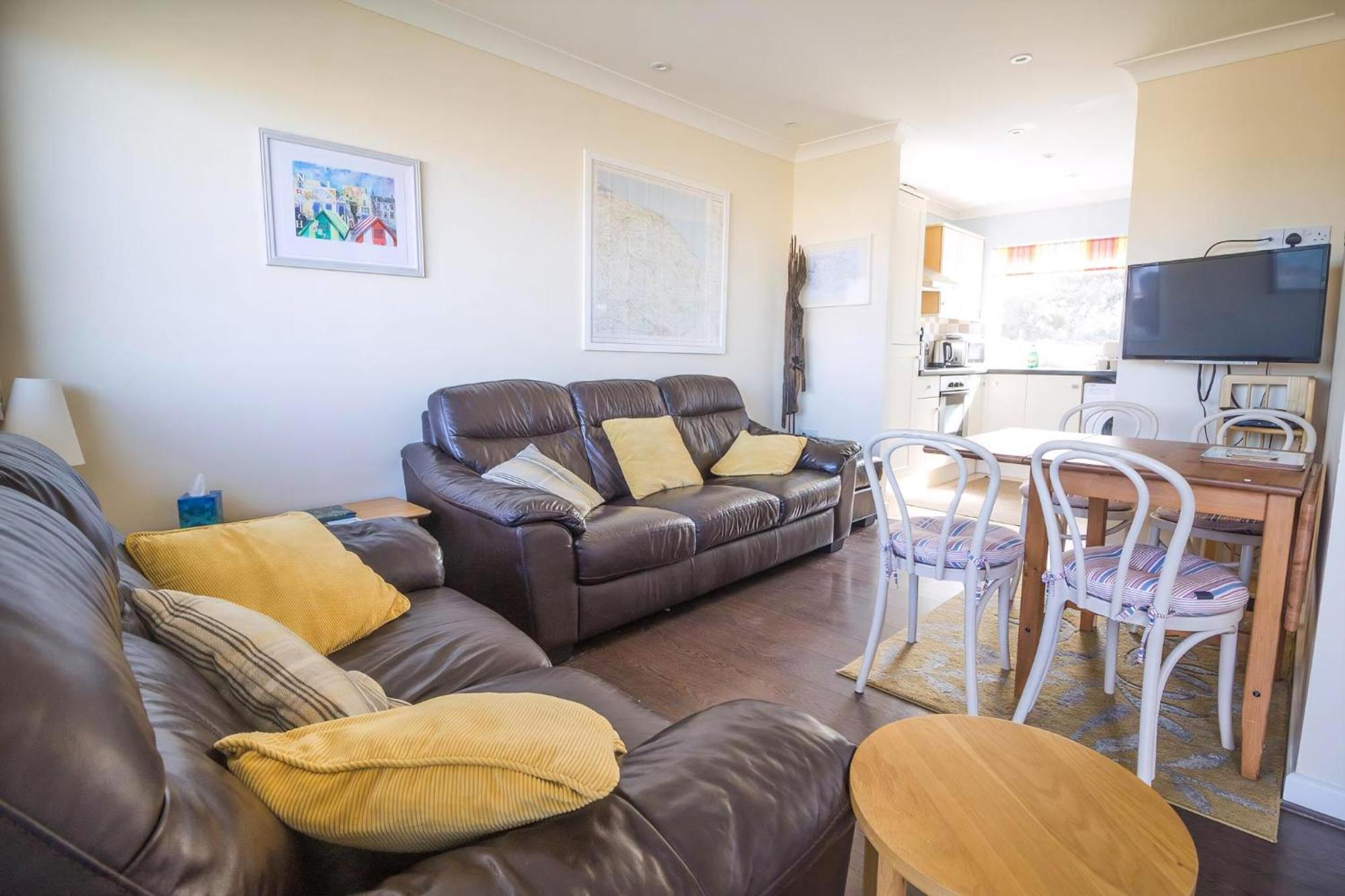 Chalet For Hire At Rainbows End Near A Beautiful Norfolk Beach Ref 31039R Bacton  ภายนอก รูปภาพ